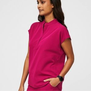 NWT Figs Rafaela scrub top